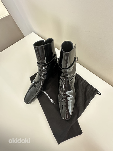 Лакированные ботинки Saint Laurent 37,5 (фото #1)