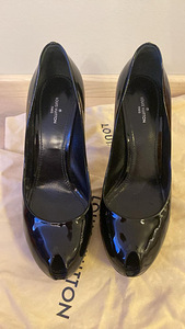 Louis Vuitton 39,5 nr. Origin. (2 foto / 6)