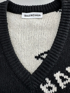 Balenciaga kampsun, origin. (3 foto / 9)
