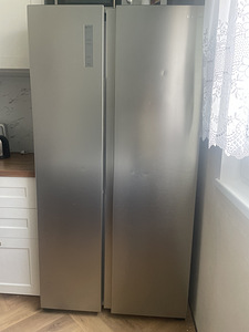 Hisense kahepoolne külmkapp (2 foto / 2)