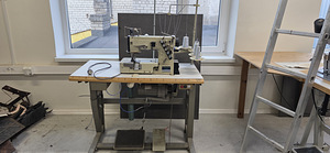 Global tööstuslik ääristusmasin. 5-niidiline. 220V. (1 foto / 4)