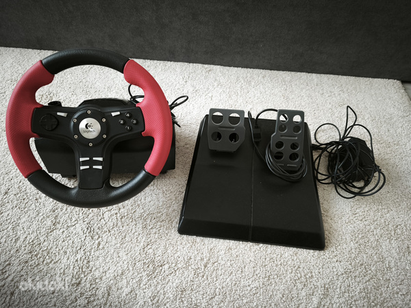 Игровой руль Logitech Formula Force EX