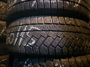 TALVEREHVID 185 60 R15, Continental, Nokian, Falken, 10tk (1 foto / 3)