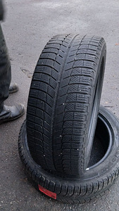 ЗИМНИЕ ШИНЫ 225 50 R17 (2 фото из 2)