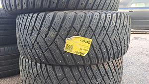 Naastud 235 55 18, Goodyear Ultragrip IceArctic, 8mm (1 foto / 2)