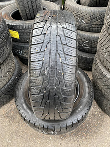 225 65 17 / NOKIAN / TALVEREHVID / LAMELLREHVID / M+S (1 foto / 2)