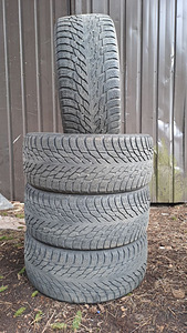 M+S NOKIAN SUVEREHVID 235 35 R20 (2 foto / 2)