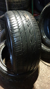 SUVEREHVID BRIDGESTONE 215 45 R16 (1 foto / 2)