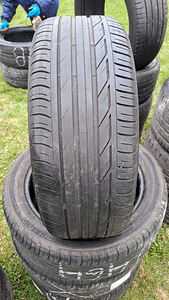 SUVEREHVID 225 50 R18 BRIDGESTONE (2 foto / 2)