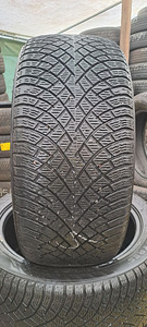TALVEREHVID NOKIAN 255 45 R19 (1 foto / 3)