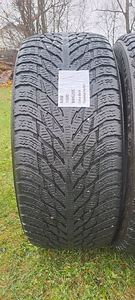 TALVEREHVID NOKIAN 285 45 R22 (2 foto / 3)