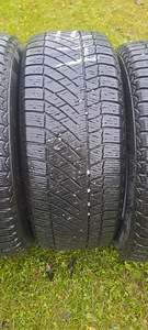 ЗИМНИЕ ШИНЫ CONTINENTAL 215 55 R16 (3 фото из 3)