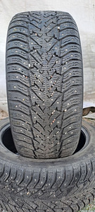ЗИМНИЕ ШИНЫ / ШИПОВАННЫЕ ШИНЫ / BRIDGESTONE / 245 45 R18 (1 фото из 2)