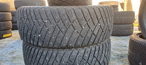 ЗИМНИЕ ШИНЫ / ШИПОВАННЫЕ ШИНЫ / GOODYEAR 215 60 R16 (2 фото из 4)
