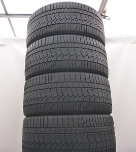 SUVEREHVID CONTINENTAL 285 35 R22 (1 foto / 1)