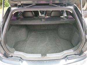Volvo v40 1.9TDi (8 foto / 9)