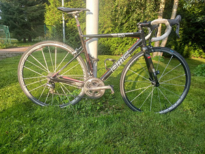Maanteeratas BMC Teammachine SLR01
