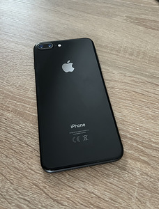 iPhone 8 plus 64 GB, aku 80% (2 foto / 4)