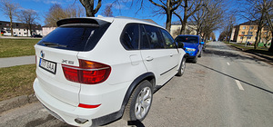 BMW X5 xDrive40D Comfort Shadow Line 3.0 TDI 225kW (2 foto / 12)