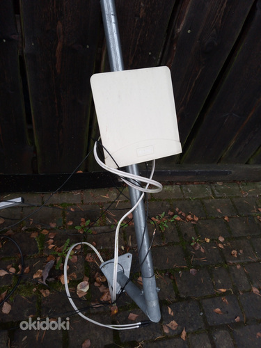 Антенна 4G GSM с держателем (фото #1)