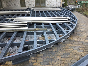 Prussid ümbertöödeldud plastjäätmetest 95x95x3000mm (3 foto / 3)