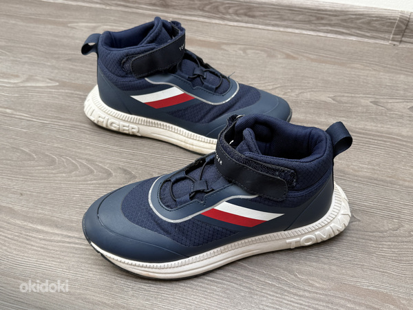 Tommy Hilfiger обувь для детей, размер 39