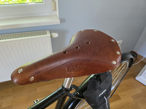 Pelago Bristol Single-Speed (like new, <10km) w/ rack&light (3 foto / 3)