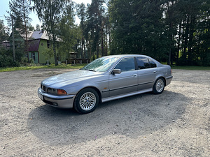 BMW 540 (1 foto / 6)