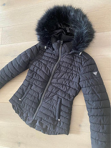GUESS куртка XS (1 фото из 1)