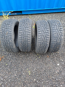 Talverehvid Nexen Winguard Winspike 215/55/17 (1 foto / 2)