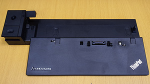 Lenovo ThinkPad Pro Dock 40A1 (3 foto / 3)