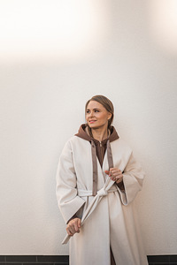 Пальто НОВОЕ (3 фото из 10)