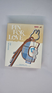 Labubu Pin for Love (4 foto / 9)