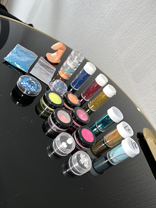 Maniküüri varustus, akrüül, aksessuaarid, sära, tööriistad (7 foto / 9)