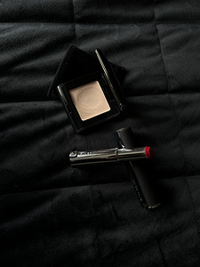 Kosmeetika (Pat McGrath/Hourglass/Givenchy/Armani) (3 foto / 4)