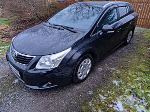 Toyota Avensis 1.8 bens (7 foto / 8)