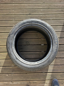 Nokian Hakka Black 3 245/45R18 6-7MM 4tk suverehvid (2 foto / 4)