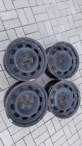 BMW 16” plekkveljed 5x120 (1 foto / 2)