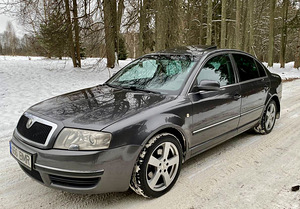 Skoda superb 2.5TDI (2 foto / 13)