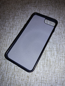 Чехлы/обложки для iPhone 8+ (3 фото из 3)