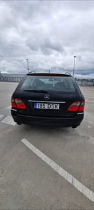 Mercedes benz E211 (4 фото из 6)