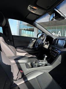 Kia Sportage (5 foto / 9)