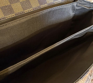 Louis Vuitton (3 foto / 3)
