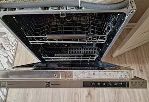 Nõudepesumasin electrolux (1 foto / 6)