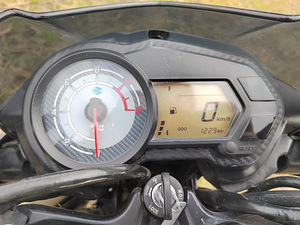 Продается BAJAJ Pulsar NS 125 (2019) (2 фото из 3)