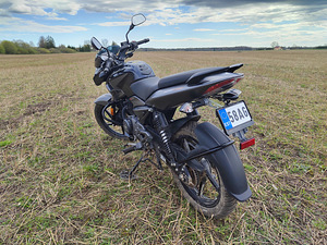 Продается BAJAJ Pulsar NS 125 (2019) (3 фото из 3)