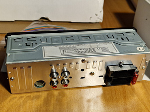 JSD autoraadio Bluetooth/USB/MP3/MMC/WMA/SD (5 foto / 5)
