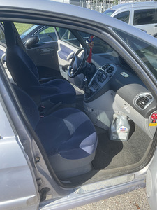 Citroen XSARA PICASSO (8 foto / 9)