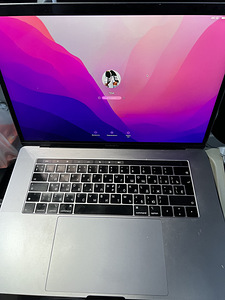 Apple MacBook Pro 15 2018 (1 фото из 10)