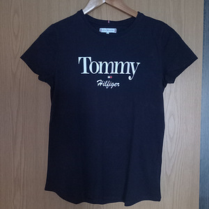 Tommy Hilfiger t-särk 176 ,S suurus (1 foto / 3)